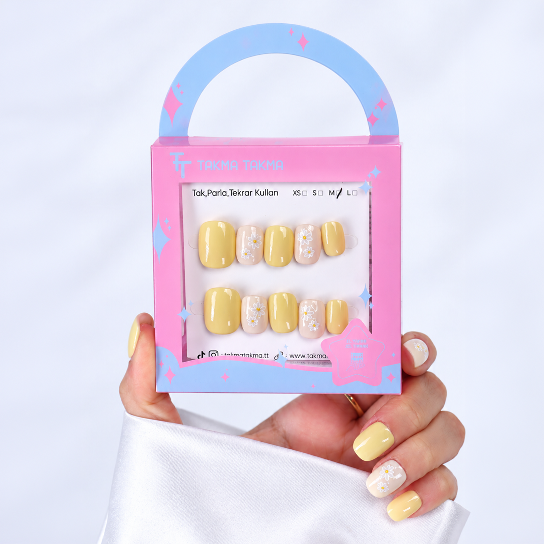 Sarı Nail Art Kısa Yuvarlark 10'lu Tekrar Kullanılabilir El Yapımı Protez Takma Tırnak EKYL-3550