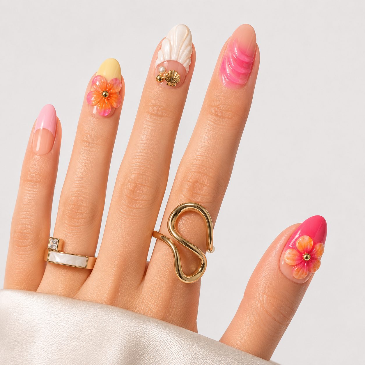 Renkli Nail Art Kısa Badem El Yapımı Jel Takma Tırnak KKBD1783