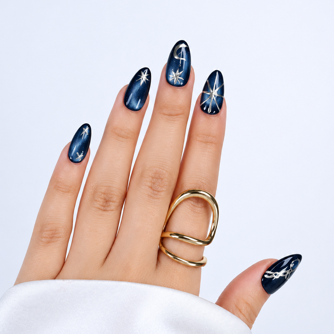 Petrol Mavisi Yıldız Işıltısı Nail Art Kısa Badem 15'li Tekrar Kullanılabilir El Yapımı Protez Tırnak KKBD3583
