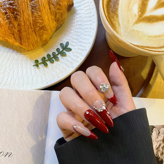 10'lu Beyaz  Extra Uzun Badem TT0612 Tekrar Kullanılabilir El Yapımı Protez Takma Tırnak