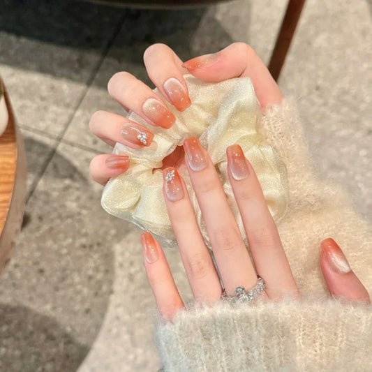 10'lu Ten Rengi Orta Kare TT1330 Tekrar Kullanılabilir El Yapımı Protez Takma Tırnak