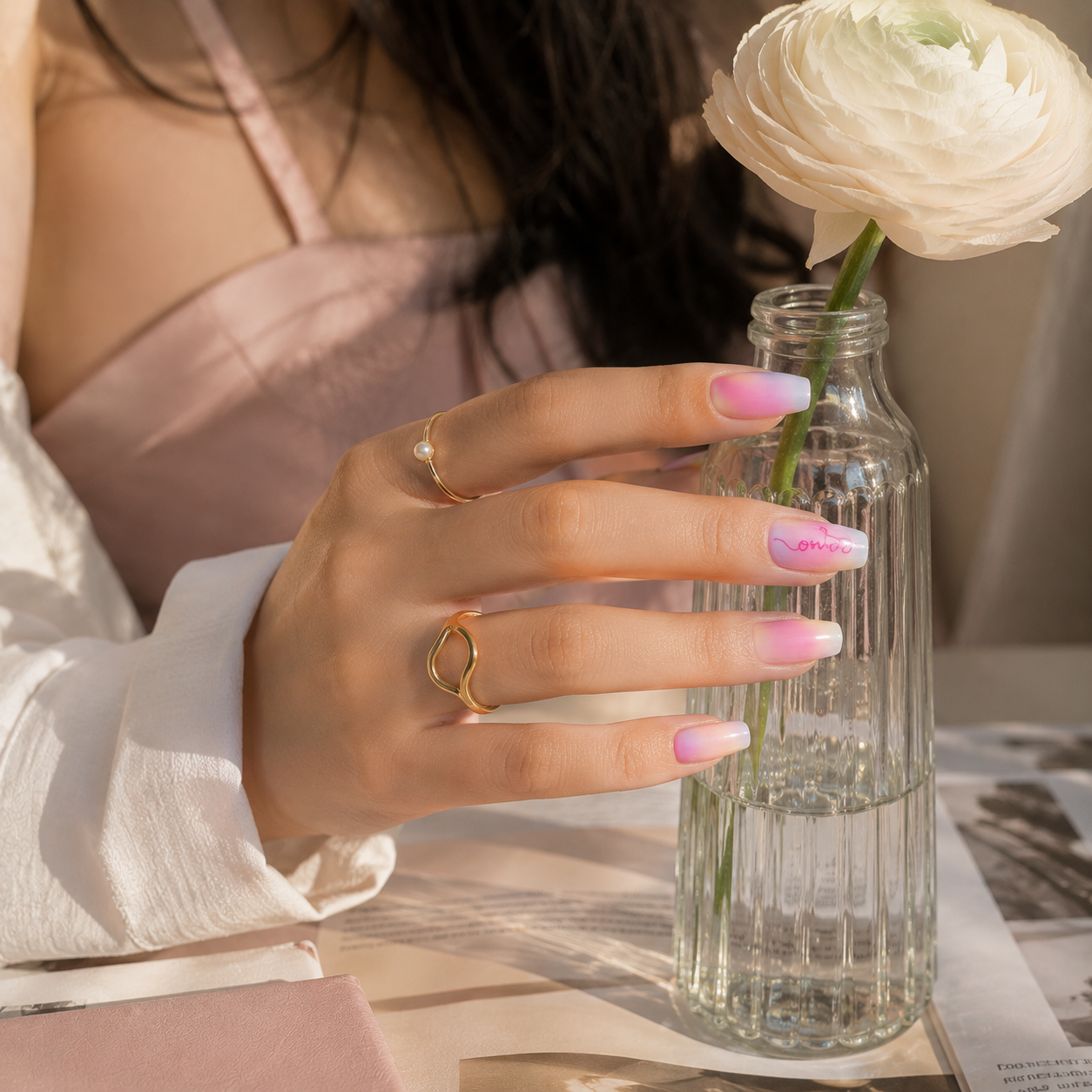 Pembe Orta Balerin El Yapımı Jel Takma Tırnak TT1153