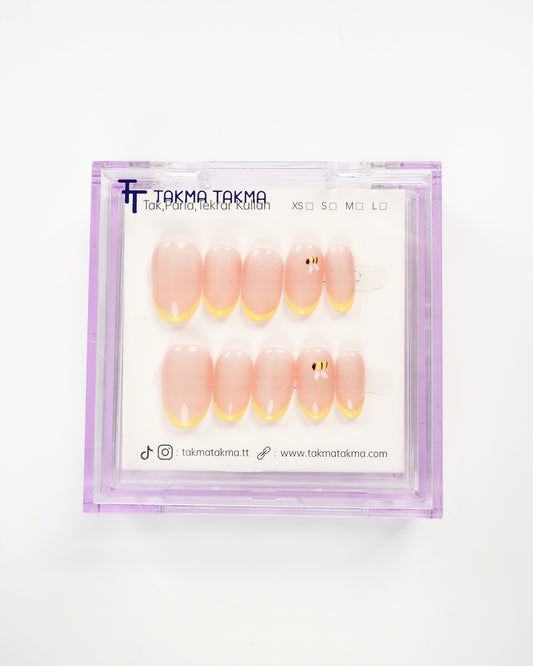 15'li Pembe Kısa Oval KOV1517 Tekrar Kullanılabilir El Yapımı Protez Takma Tırnak