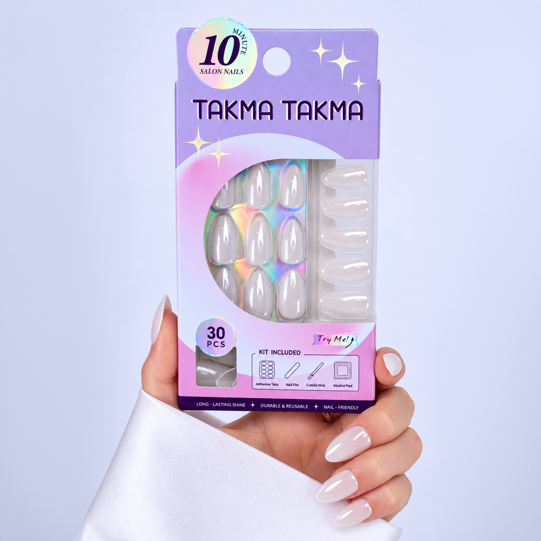 Beyaz İnci Tozu Kısa Badem Soft Jel Standart Beden 30'lu Takma Tırnak MKBD3666