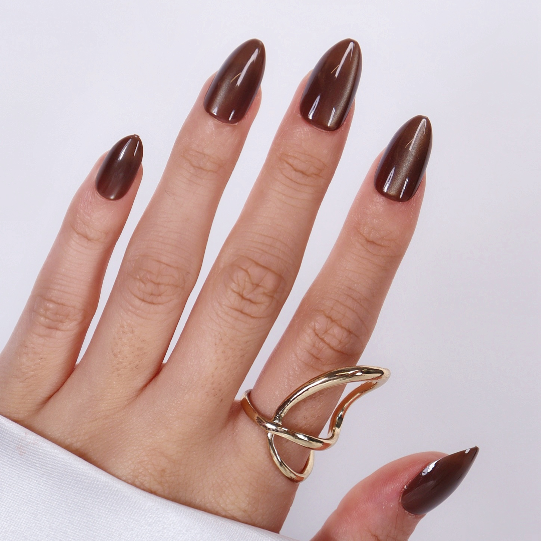 Çikolata Kahve Cat Eye Kısa Badem Soft Jel Standart Beden 30'lu Takma Tırnak MKBD3669