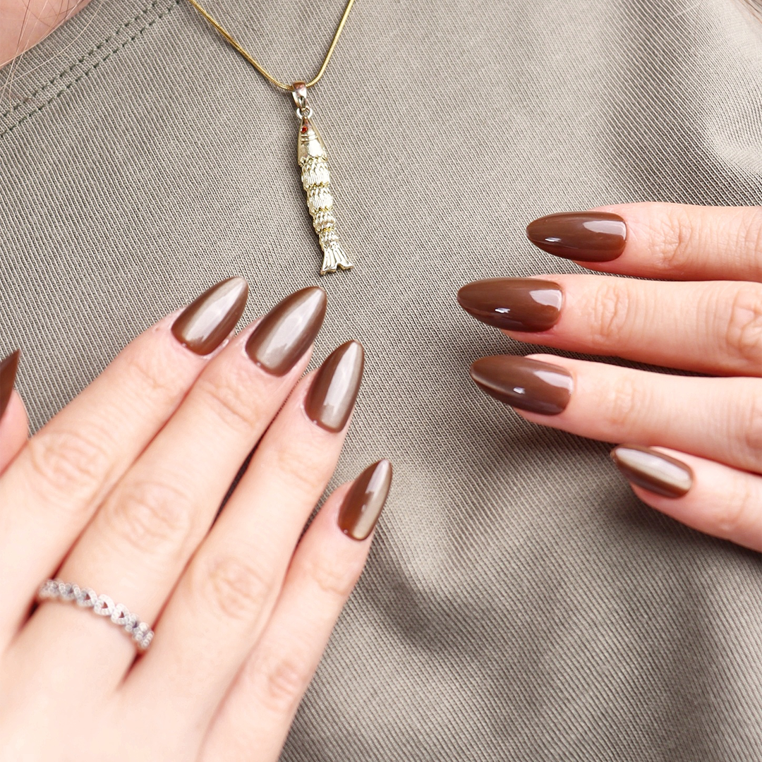 Çikolata Kahve Cat Eye Kısa Badem Soft Jel Standart Beden 30'lu Takma Tırnak MKBD3669