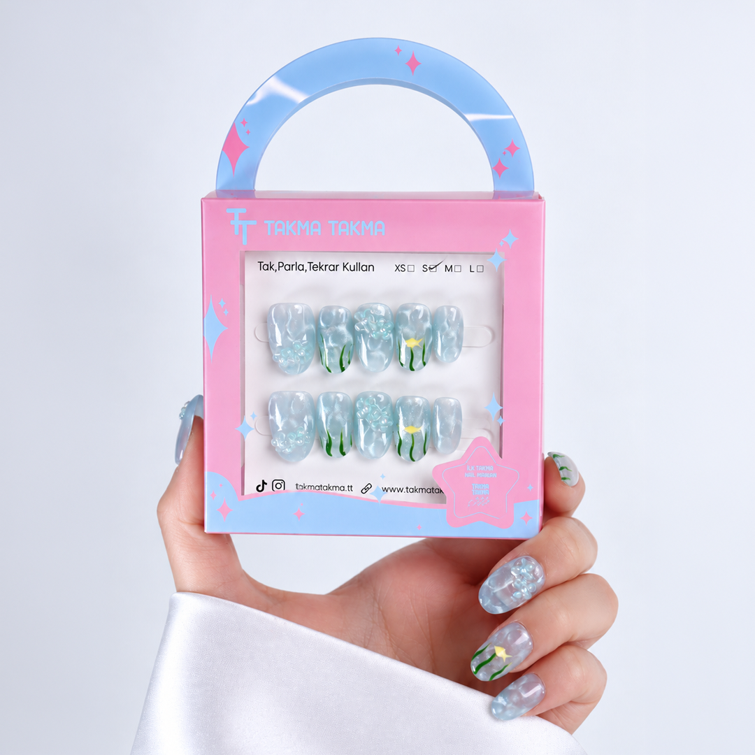 Mavi Nail Art Kısa Oval 10'lu Tekrar Kullanılabilir El Yapımı Protez Takma Tırnak EKOV-3526