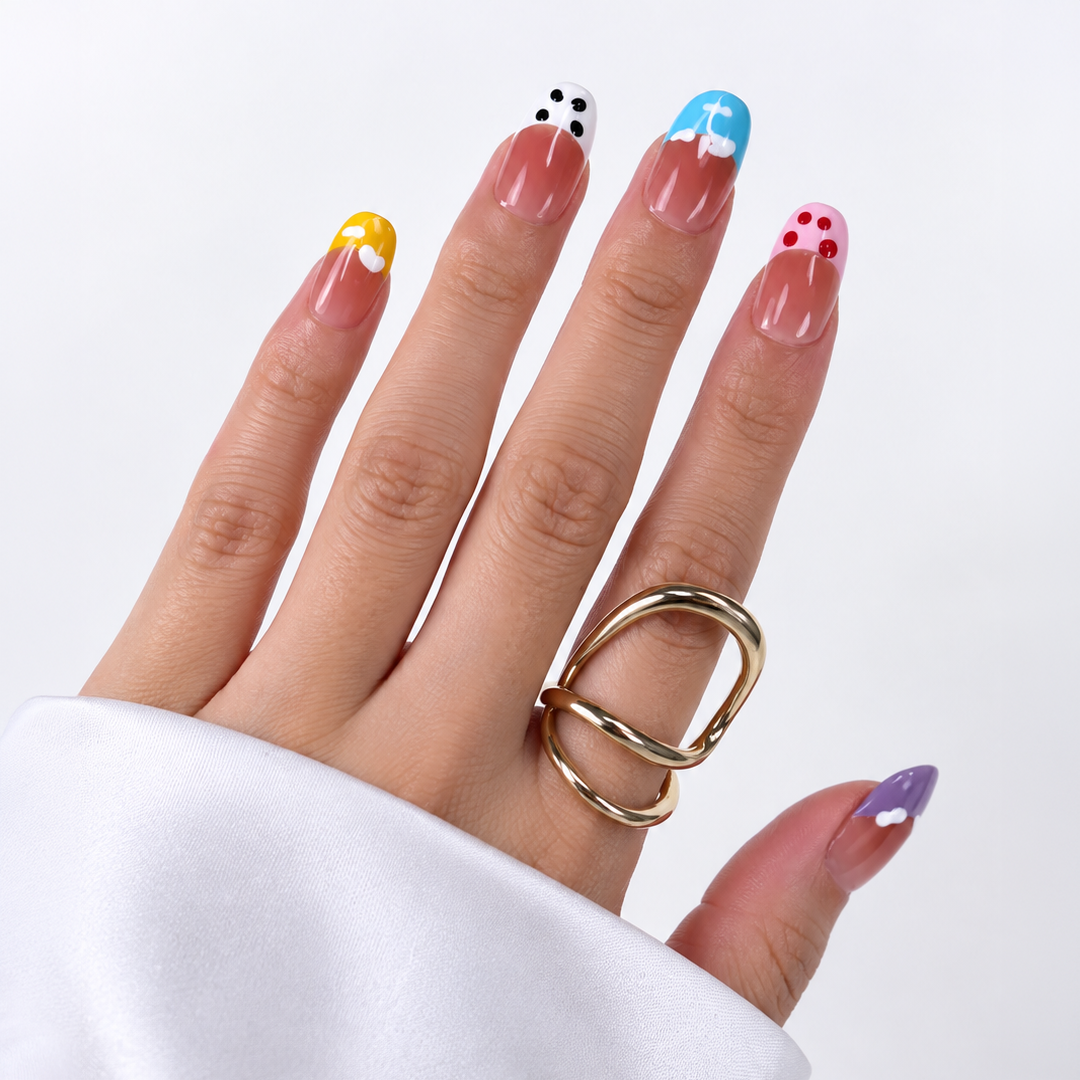 Renkli Nail Art Kısa Oval 10'lu Tekrar Kullanılabilir El Yapımı Protez Takma Tırnak EKOV3044