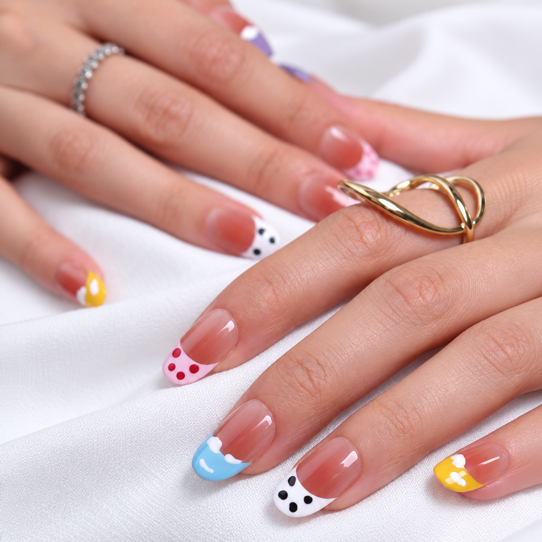 Renkli Nail Art Kısa Oval 10'lu Tekrar Kullanılabilir El Yapımı Protez Takma Tırnak EKOV3044