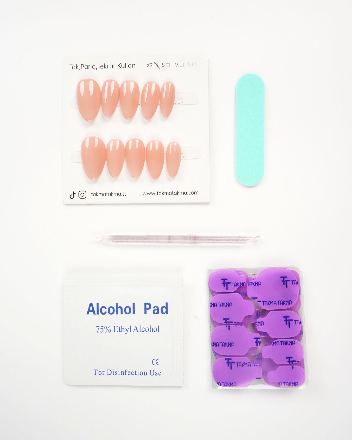 15'li Ten Kısa Badem KBD1547 Tekrar Kullanılabilir El Yapımı Protez Takma Tırnak