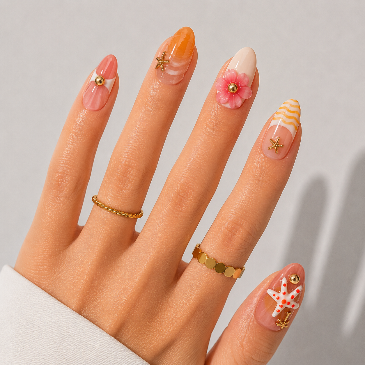 Sarı Nail Art Kısa Badem El Yapımı Jel Tırnak KKBD1785