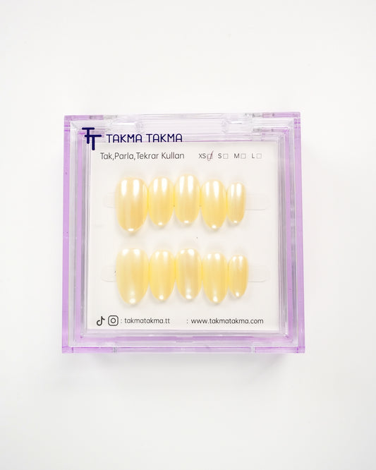 15'li Sarı Kısa Oval KOV1551 Tekrar Kullanılabilir El Yapımı Protez Takma Tırnak