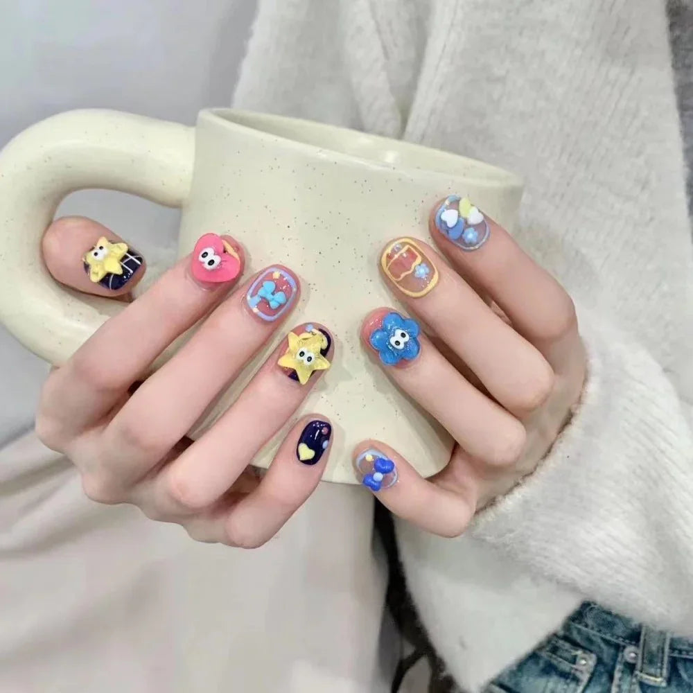 10'lu Renkli Kısa Yuvarlak TT1189 Tekrar Kullanılabilir El Yapımı Protez Takma Tırnak