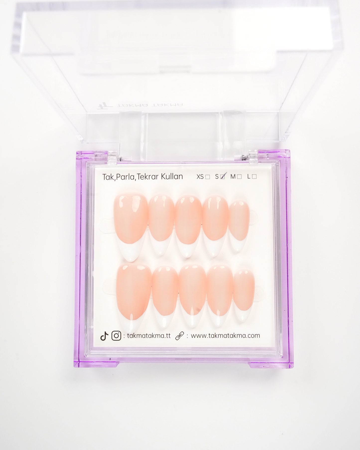 15'li Ten Uzun Badem UBDK1536FK Tekrar Kullanılabilir El Yapımı Protez Takma Tırnak